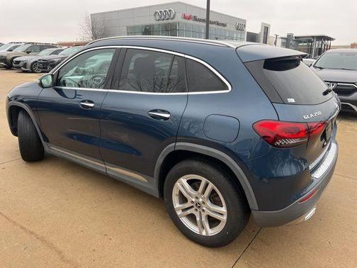 2021 Mercedes-Benz GLA 250 Base 4MATIC