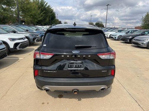 2021 Ford Escape Titanium
