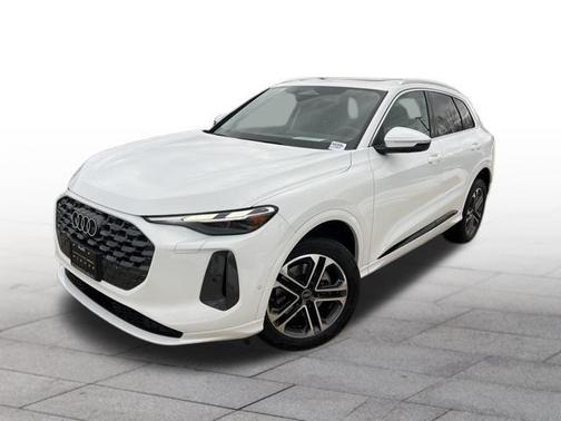 2025 Audi Q5 Premium TFSI quattro S tronic