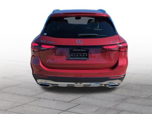 2025 Mercedes-Benz GLC 350e Base