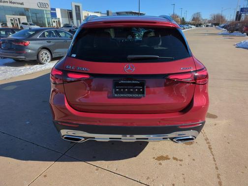 MANUFAKTUR Patagonia Red Metallic 2025 Mercedes-Benz GLC 350e Base