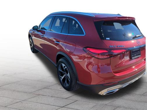 2025 Mercedes-Benz GLC 350e Base