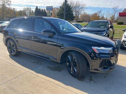 2026 Audi Q7 55 Premium Plus