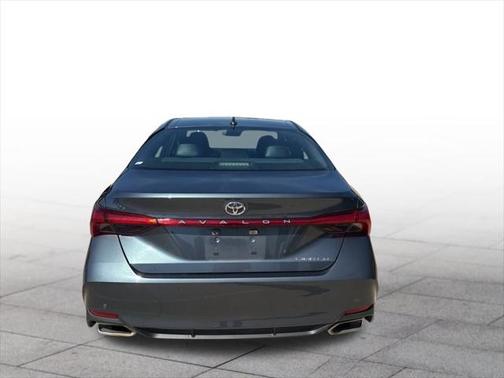 2022 Toyota Avalon Limited