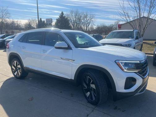 2026 Volkswagen Atlas Cross Sport 2.0T SEL