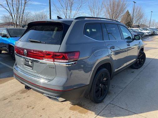 2026 Volkswagen Atlas 2.0T SE w/Technology 4MOTION