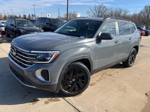 2026 Volkswagen Atlas 2.0T SE w/Technology 4MOTION