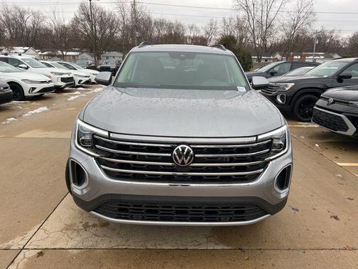 2026 Volkswagen Atlas 2.0T SE w/Technology 4MOTION