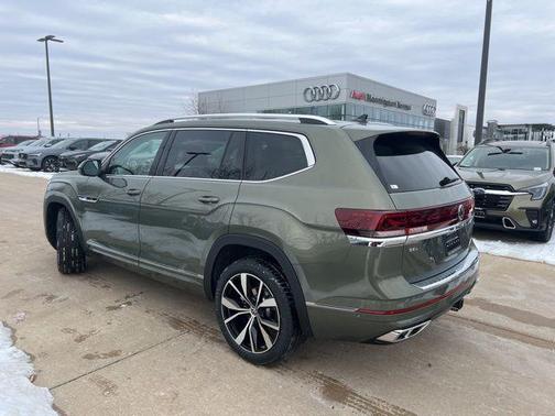 2026 Volkswagen Atlas 2.0T SEL Premium R-Line 4MOTION