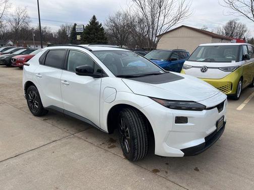 2026 Subaru Solterra Premium