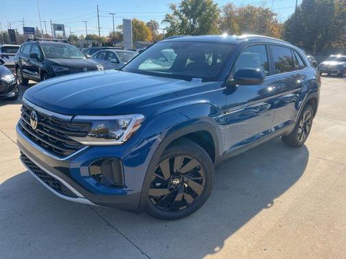 mountain lake blue metallic 2026 Volkswagen Atlas Cross Sport 2.0T SE w/Technology 4MOTION