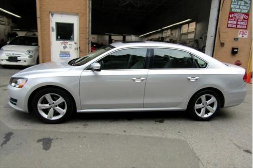 2013 Volkswagen Passat 2.5 SE