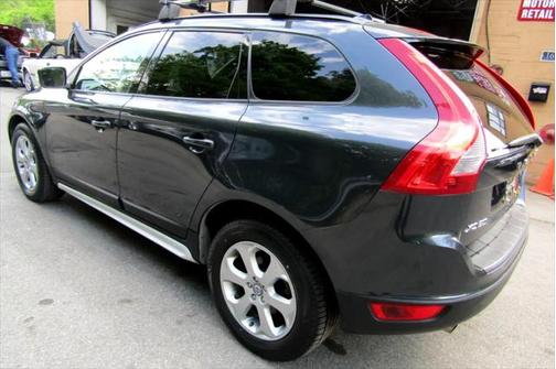 2010 Volvo XC60 3.2
