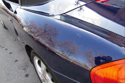 2002 Porsche Boxster 2dr Roadster Tiptronic