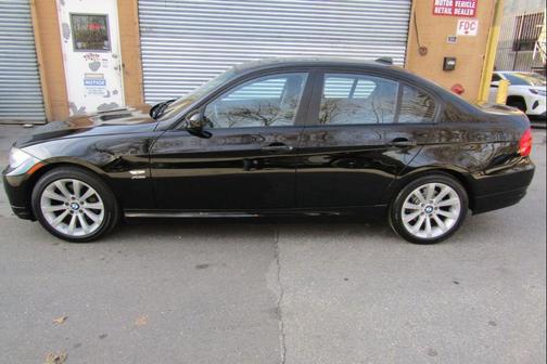 2011 BMW 328 4dr Sdn 328i xDrive AWD