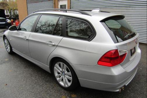 2007 BMW 328 4dr Sports Wgn 328xi AWD