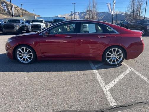 2015 Lincoln MKZ Hybrid Base