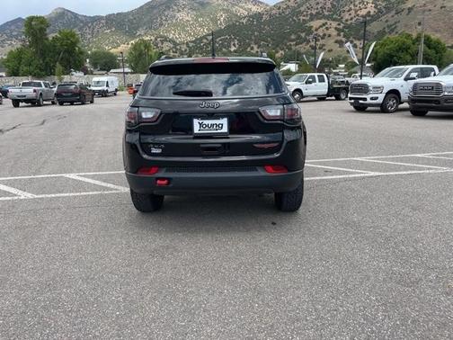 2022 Jeep Compass Trailhawk