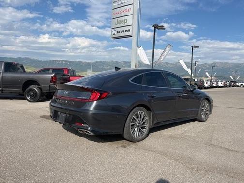 2020 Hyundai SONATA Limited