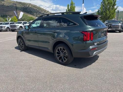 2023 Kia Sorento X-Line SX Prestige