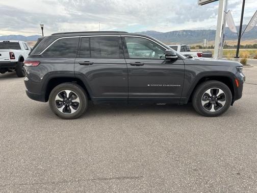 2024 Jeep Grand Cherokee 4xe Base