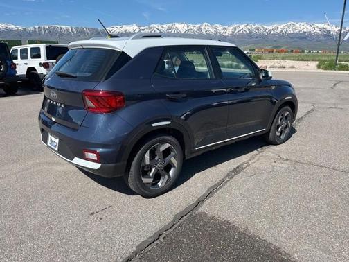2025 Hyundai VENUE Limited