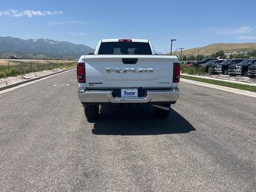 2025 RAM 3500 Big Horn