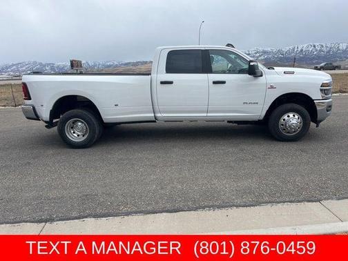 Bright White Clearcoat 2026 RAM 3500 Big Horn