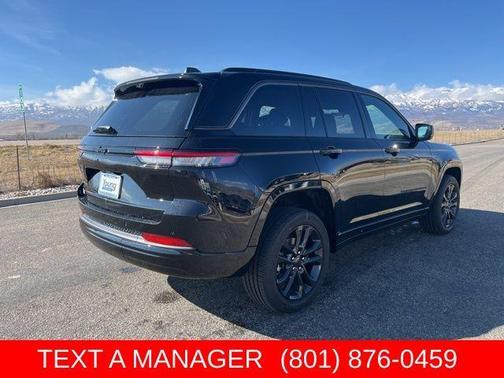 Diamond Black 2026 Jeep Grand Cherokee Limited