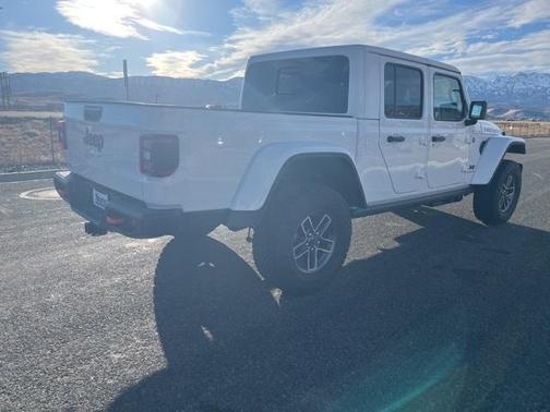 2026 Jeep Gladiator Mojave