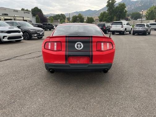 2011 Ford Mustang V6 Premium