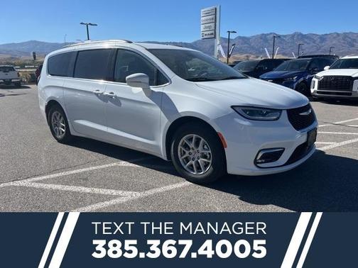 2022 Chrysler Pacifica Touring-L