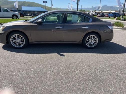 2012 Nissan Maxima S