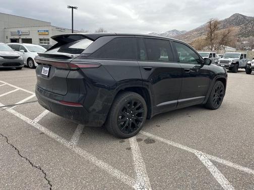 2025 Jeep Wagoneer S Launch Edition