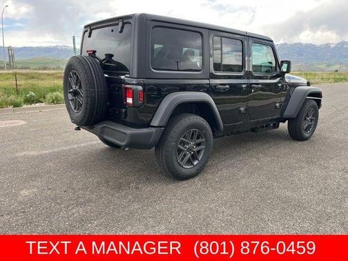 Black Clearcoat 2026 Jeep Wrangler Sport