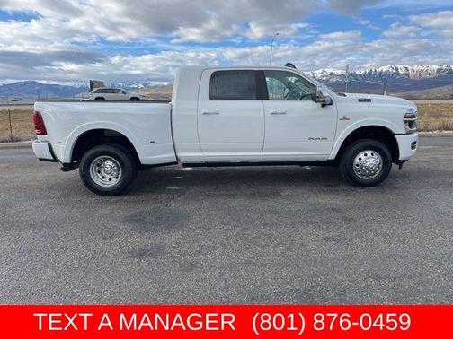 Bright White Clearcoat 2026 RAM 3500 Limited
