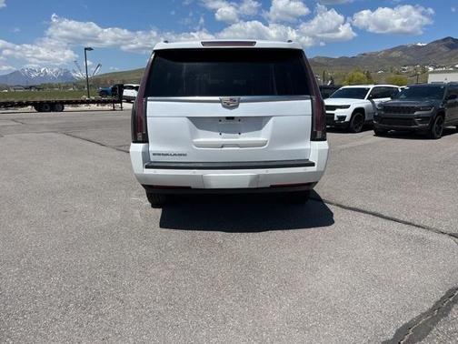2017 Cadillac Escalade ESV Platinum