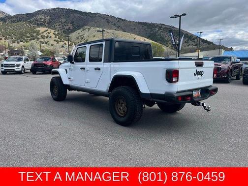 Bright White Clearcoat 2023 Jeep Gladiator Sport
