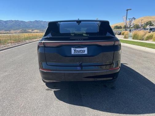 2025 Jeep Wagoneer S Launch Edition