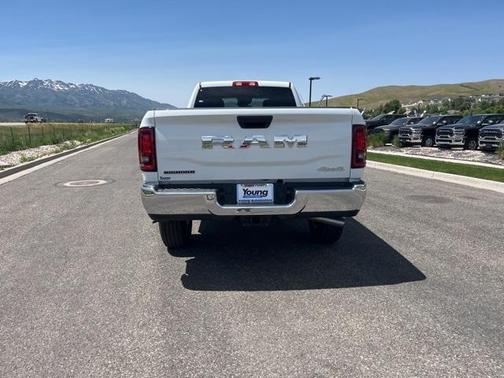 2025 RAM 3500 Big Horn