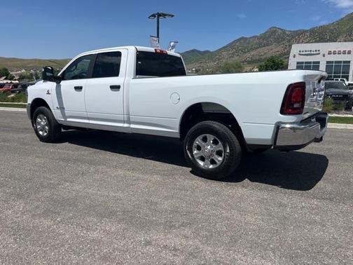 2025 RAM 3500 Big Horn