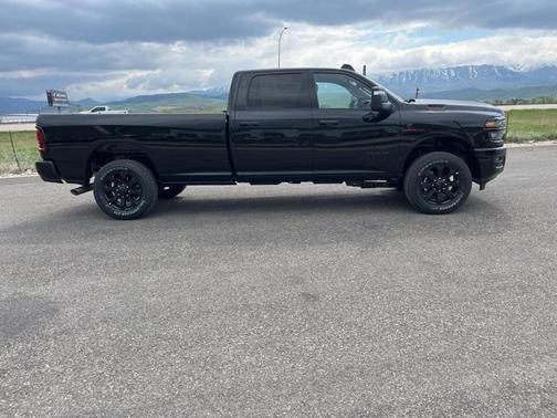 2025 RAM 3500 Big Horn