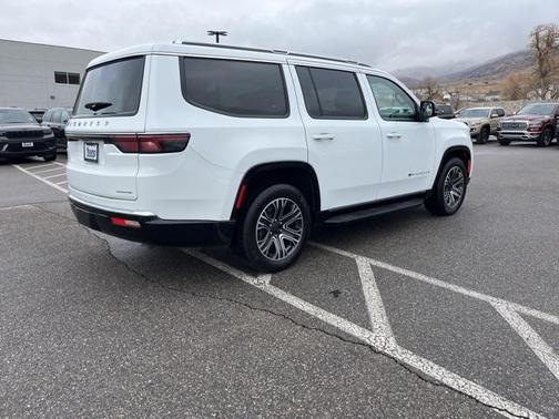 2024 Jeep Wagoneer Series II