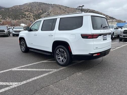 2024 Jeep Wagoneer Series II