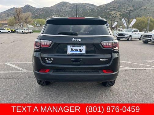 Diamond Black 2024 Jeep Compass Latitude