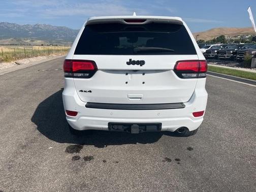 2021 Jeep Grand Cherokee Laredo X