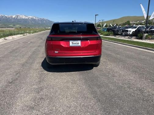 2025 Jeep Wagoneer S Limited
