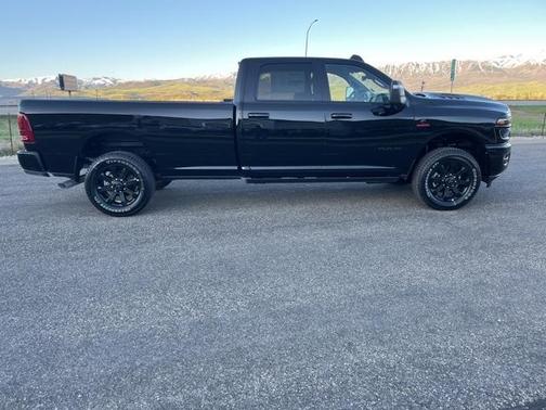 2025 RAM 3500 Laramie