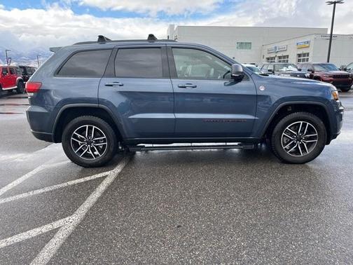 2021 Jeep Grand Cherokee Trailhawk