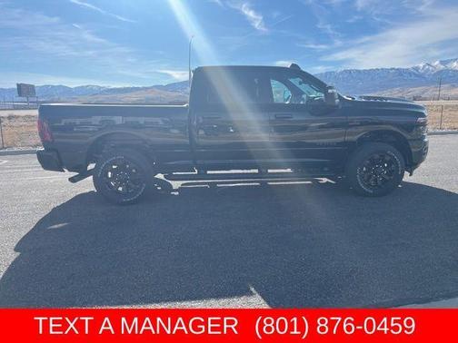 Diamond Black 2026 RAM 3500 Laramie